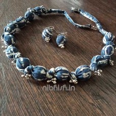 Fabric jewellery in Navy blue Abstract print
