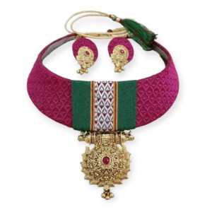 Khan fabric choker in pink with green border 