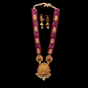 Khan fabric jewellery created from Rani pink khun fabric & temple jewellery