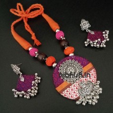 Khan Jewellery set in Magenta colour