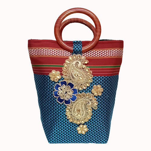 12 Best Tote Bags For Women  2023 Guide  POPSUGAR Fashion